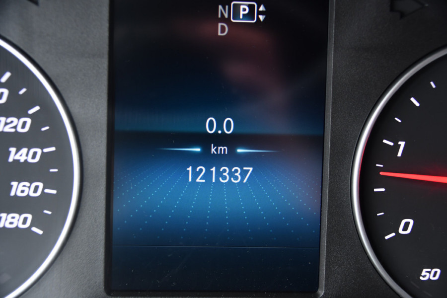 Mercedes-Benz Sprinter 319 V6 3.0 CDI L2H1 DC PB Edition Cruise, Camera, Carplay, 10,5'' Mbux, LED, Leder, Memorie, Trekhaak, 5 Zits, Uniek!