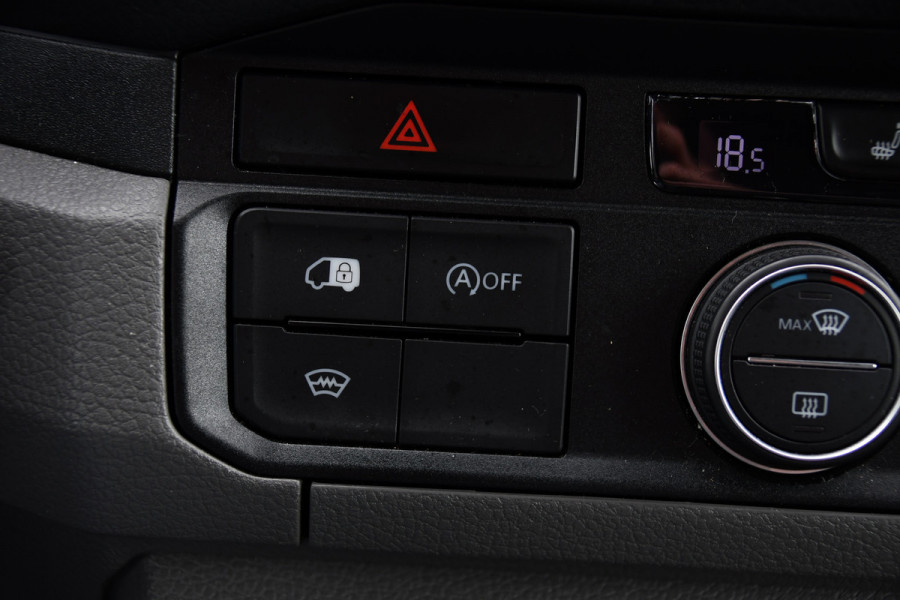 Volkswagen Crafter 35 2.0 TDI L3H3 Highline PB Edition Adaptieve Cruise, Camera, Carplay, LED, Clima, Stoelverwarming, 177pk, Automaat, Leder, Uniek!