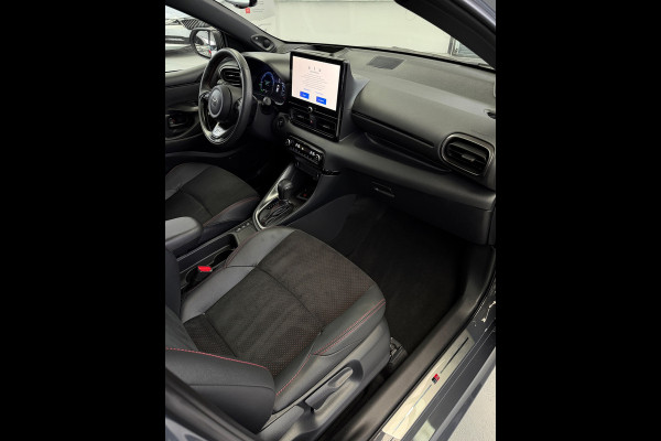 Toyota Yaris 1.5 Hybrid 130 GR SPORT HuD CarPlay Camera