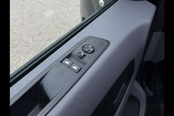 Peugeot Expert L3H1 2.0 BlueHDI 120 Premium Pack Zomerwielset op LMV | Dual-Zone Climate Control | Binnenspiegel d.m.v. Camera | Apple Carplay