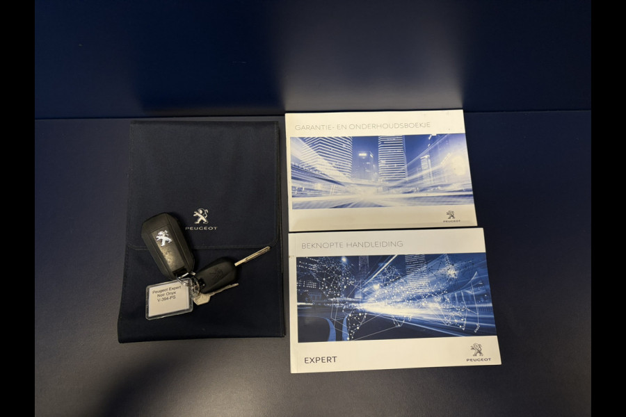 Peugeot Expert L3H1 2.0 BlueHDI 120 Premium Pack Zomerwielset op LMV | Dual-Zone Climate Control | Binnenspiegel d.m.v. Camera | Apple Carplay