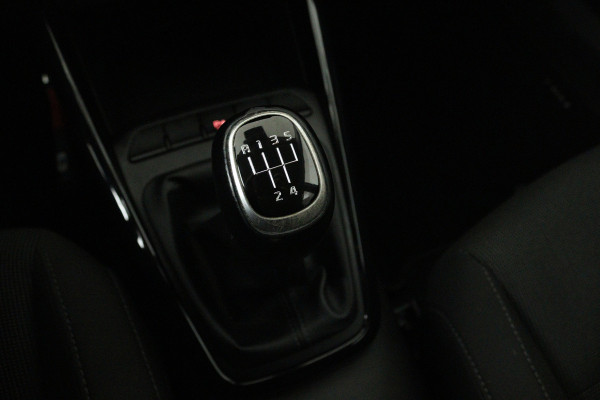 Kia Rio 1.0 TGDI DynamicPlusLine (ACHTERUITRIJCAMERA, CARPLAY, NAVIGATIE, CRUISE CONTROL, LANE-ASSIST)