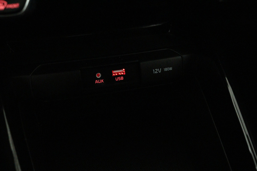 Kia Rio 1.0 TGDI DynamicPlusLine (ACHTERUITRIJCAMERA, CARPLAY, NAVIGATIE, CRUISE CONTROL, LANE-ASSIST)