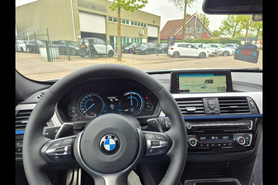 BMW 3 Serie Touring M Sport Apple CarPlay dig.dash Navi GR NAP NL Edition M Sport Shadow Executive