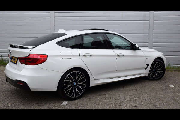 BMW 3-serie Gran Turismo 320i Corporate Lease High Executive*M-Pakket*Pano*HUD*H&K*Keyless*Trekhaak*Enz