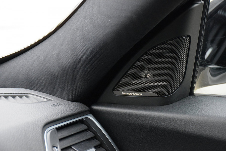 BMW 3-serie Gran Turismo 320i Corporate Lease High Executive*M-Pakket*Pano*HUD*H&K*Keyless*Trekhaak*Enz