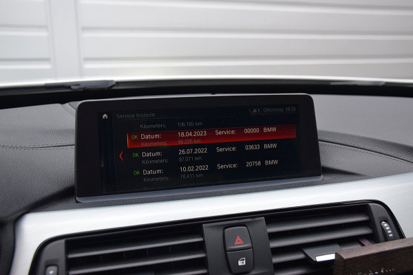 BMW 3-serie Gran Turismo 320i Corporate Lease High Executive*M-Pakket*Pano*HUD*H&K*Keyless*Trekhaak*Enz