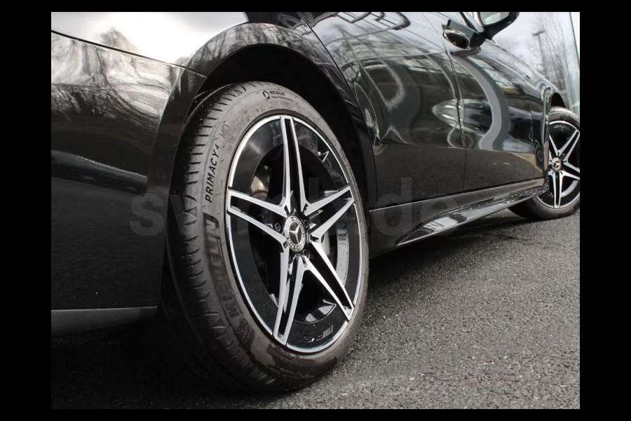 Mercedes-Benz C-Klasse Estate 300e AMG ** DIGI LED, NAVI+, DISTR, MEMORY, VERW. ST, NIGHT, ALARM ** 1e EIG - UNFALLFREI - Ex. MB-AG ** ** INFORMEER OOK NAAR ONZE AANTREKKELIJKE FINANCIAL-LEASE TARIEVEN **