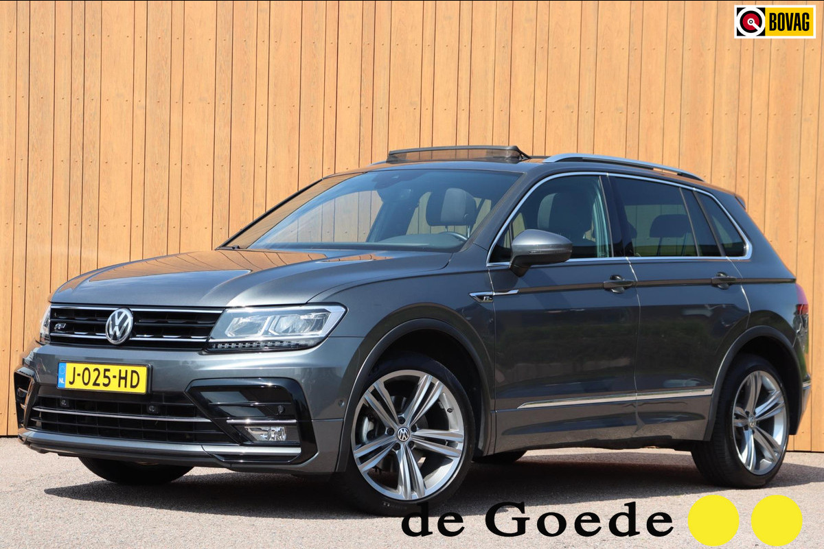 Volkswagen Tiguan 1.5 TSI ACT R-Line Highline Bus. org.NL schuifdak camera el.klep stoelverw.