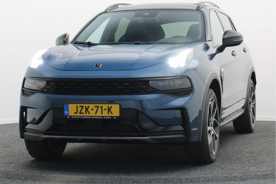 Lynk & Co 01 1.5 Plug-in Hybrid 360° Camera, Panoramadak, Zwarte hemel, ACC, Keyless, PDC, LED, 20''