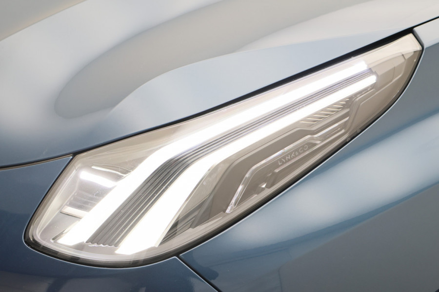 Lynk & Co 01 1.5 Plug-in Hybrid 360° Camera, Panoramadak, Zwarte hemel, ACC, Keyless, PDC, LED, 20''