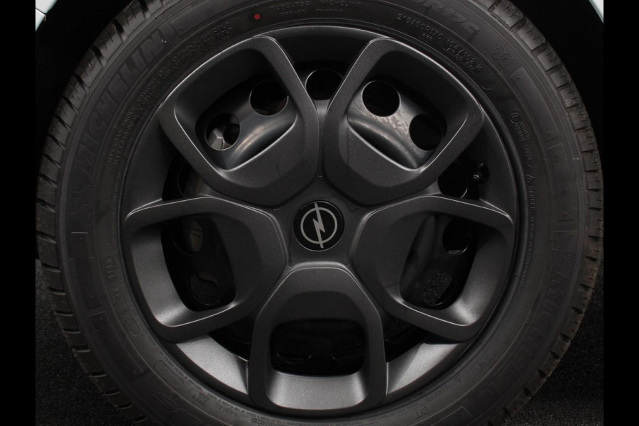 Opel Vivaro 1.5 Diesel 120 S&S L3 Apple Carplay /  Android Auto Parkeersensoren V+A Trekhaak Camera Navigatie Cruise Control LED koplampen houten afwerking laadruimte