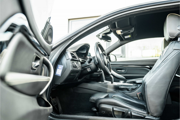 BMW 4 Serie Coupé 420i High Executive