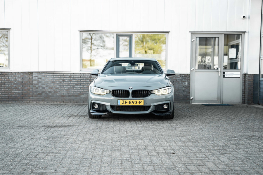 BMW 4 Serie Coupé 420i High Executive