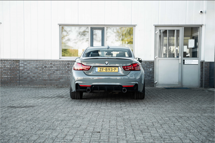 BMW 4 Serie Coupé 420i High Executive