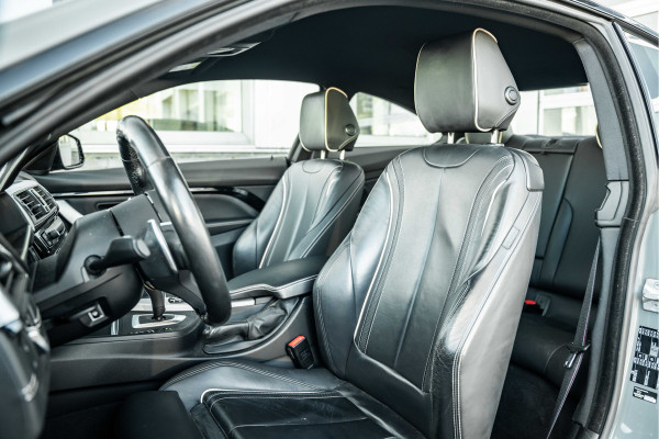 BMW 4 Serie Coupé 420i High Executive