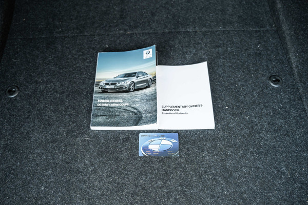 BMW 4 Serie Coupé 420i High Executive