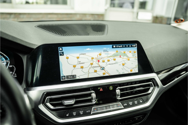 BMW 3 Serie Touring 330e High Executive