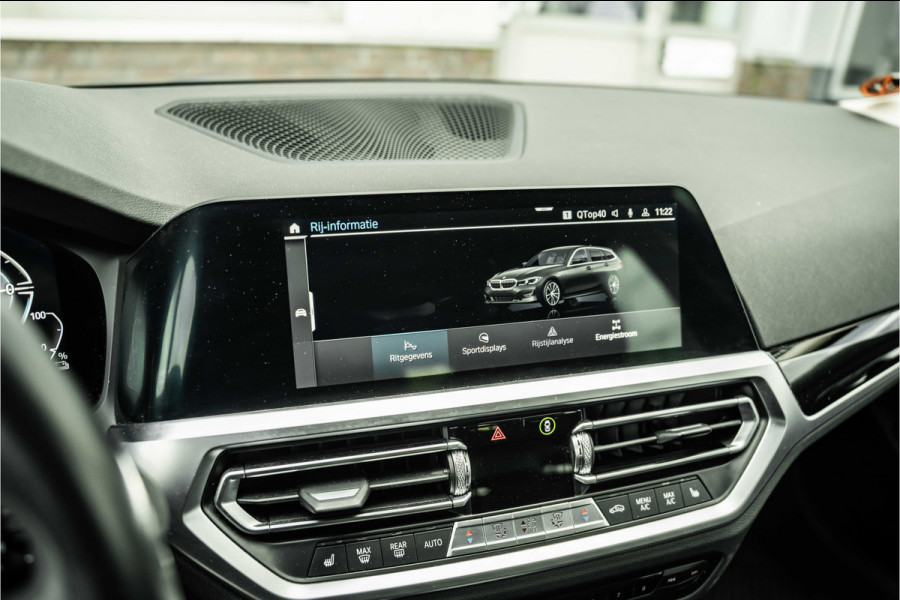 BMW 3 Serie Touring 330e High Executive