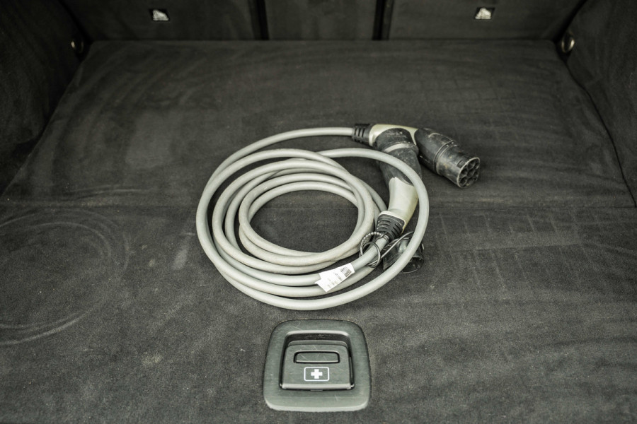 BMW 3 Serie Touring 330e High Executive