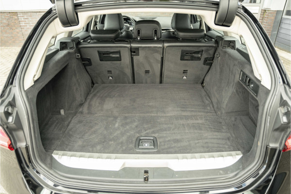BMW 3 Serie Touring 330e High Executive