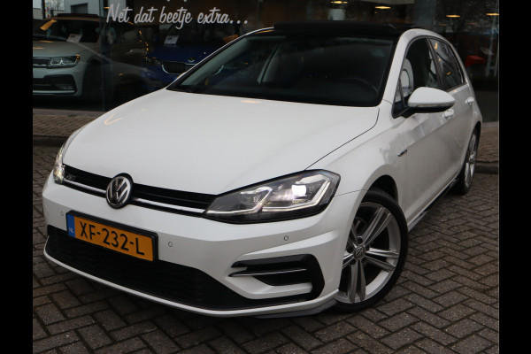Volkswagen Golf 1.5 TSI Highline Pano / Navi / Elekramen / R-Line / Climate / Led Dealeronderhouden