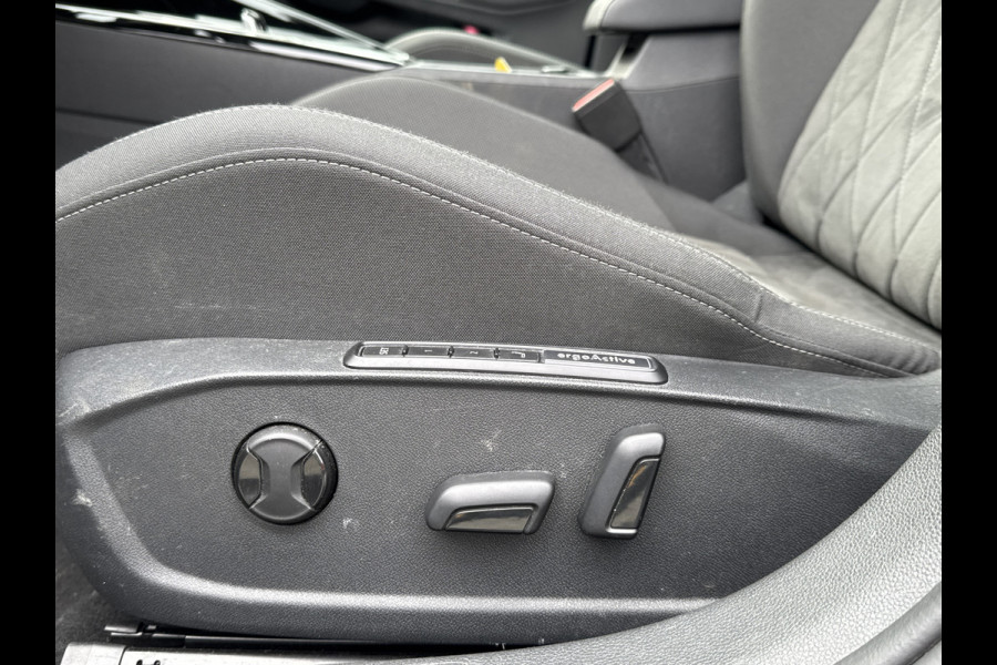 Volkswagen Golf 1.4 eHybrid 204PK DSG STYLE CAMERA/CARPLAY/STUURVERW.