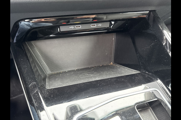 Volkswagen Golf 1.4 eHybrid 204PK DSG STYLE CAMERA/CARPLAY/STUURVERW.