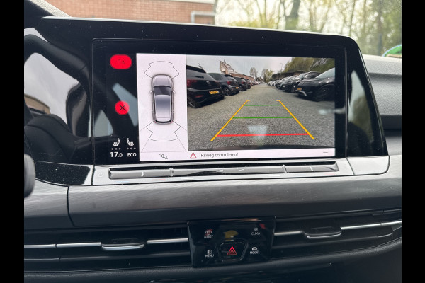 Volkswagen Golf 1.4 eHybrid 204PK DSG STYLE CAMERA/CARPLAY/STUURVERW.