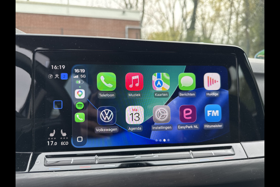 Volkswagen Golf 1.4 eHybrid 204PK DSG STYLE CAMERA/CARPLAY/STUURVERW.