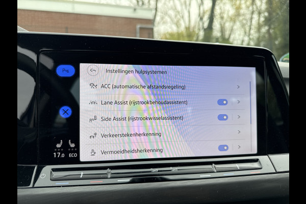 Volkswagen Golf 1.4 eHybrid 204PK DSG STYLE CAMERA/CARPLAY/STUURVERW.
