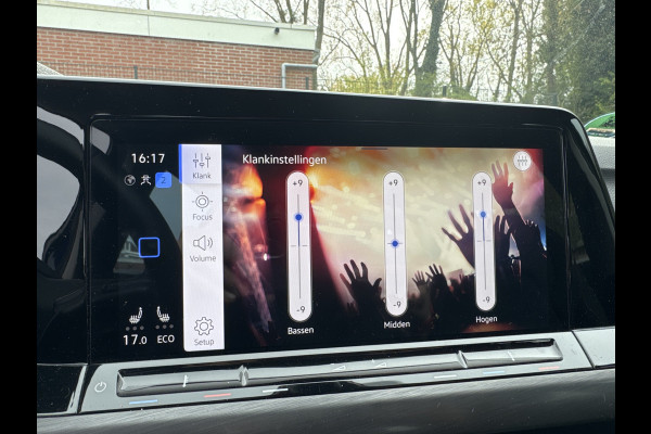 Volkswagen Golf 1.4 eHybrid 204PK DSG STYLE CAMERA/CARPLAY/STUURVERW.