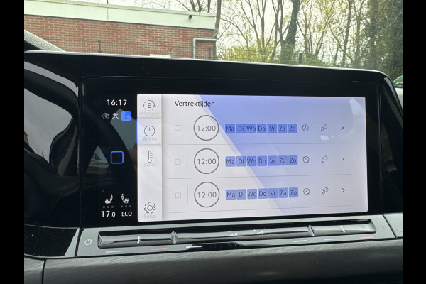 Volkswagen Golf 1.4 eHybrid 204PK DSG STYLE CAMERA/CARPLAY/STUURVERW.