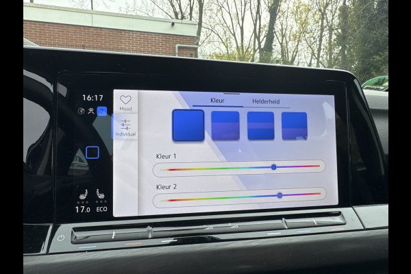 Volkswagen Golf 1.4 eHybrid 204PK DSG STYLE CAMERA/CARPLAY/STUURVERW.