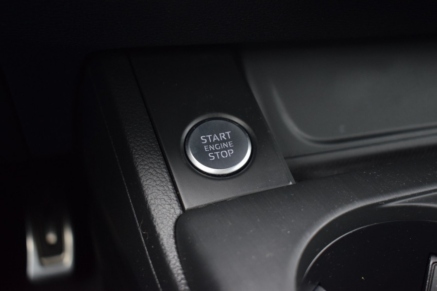 Audi A4 Avant 1.4 TFSI 150pk S-line Navi | PDC | LED | 18"