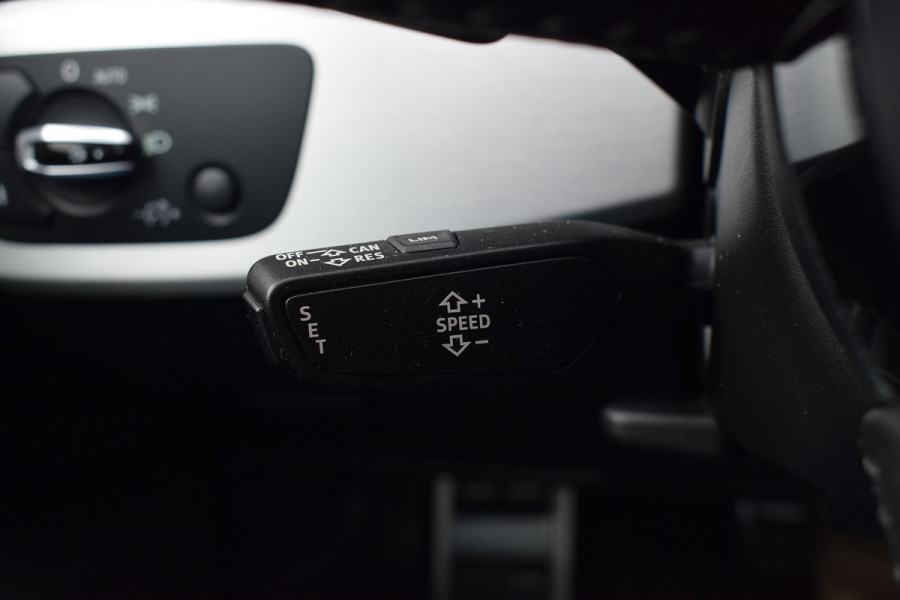 Audi A4 Avant 1.4 TFSI 150pk S-line Navi | PDC | LED | 18"