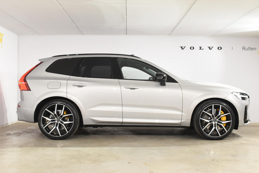 Volvo XC60 T8 455pk Plug-in Hybrid AWD Polestar Engineered / Google infotaiment / Adaptieve cruise control / BLIS/ Panoramamisch schuif-kanteldak / Stoel- en stuurwielverwarming / Apple Carplay / Head-up display / Gelamineerde ramen / 22"Velgen / Bowers & Wilkins audio /