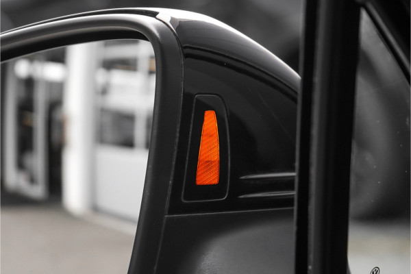 Volkswagen Tiguan 1.4 TSI eHybrid R-Line Business+ Black Pack Pano Camera 360° ACC 20"