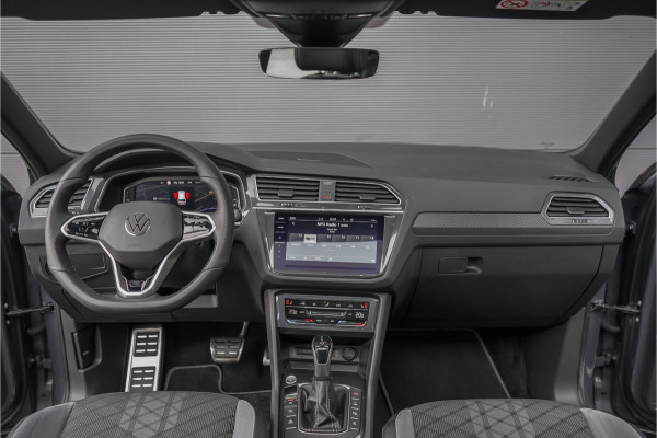 Volkswagen Tiguan 1.4 TSI eHybrid R-Line Business+ Black Pack Pano Camera 360° ACC 20"