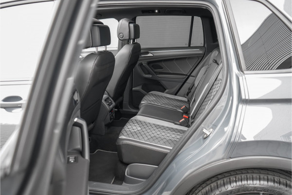 Volkswagen Tiguan 1.4 TSI eHybrid R-Line Business+ Black Pack Pano Camera 360° ACC 20"