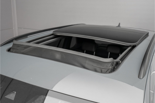 Volkswagen Tiguan 1.4 TSI eHybrid R-Line Business+ Black Pack Pano Camera 360° ACC 20"