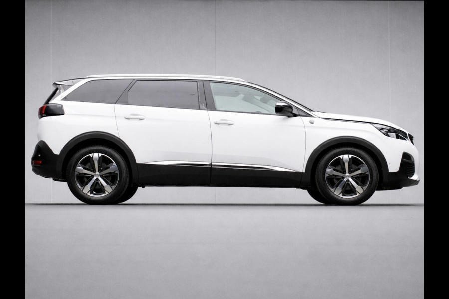 Peugeot 5008 1.2 PureTech Allure Sport (APPLE CARPLAY,NAVI,LED,CAMERA,360 VIEW,LEDER,GETINT,CRUISE,CLIMATE,SPORTSTOELEN,LM VELGEN)