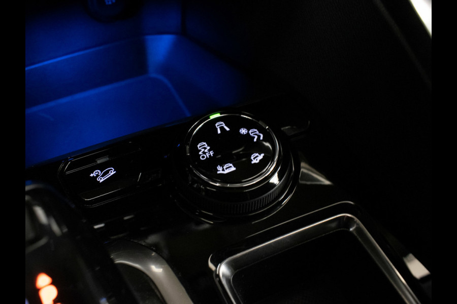 Peugeot 5008 1.2 PureTech Allure Sport (APPLE CARPLAY,NAVI,LED,CAMERA,360 VIEW,LEDER,GETINT,CRUISE,CLIMATE,SPORTSTOELEN,LM VELGEN)
