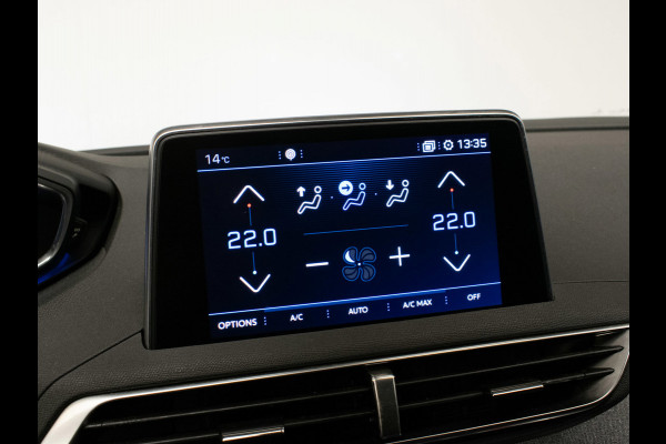 Peugeot 5008 1.2 PureTech Allure Sport (APPLE CARPLAY,NAVI,LED,CAMERA,360 VIEW,LEDER,GETINT,CRUISE,CLIMATE,SPORTSTOELEN,LM VELGEN)