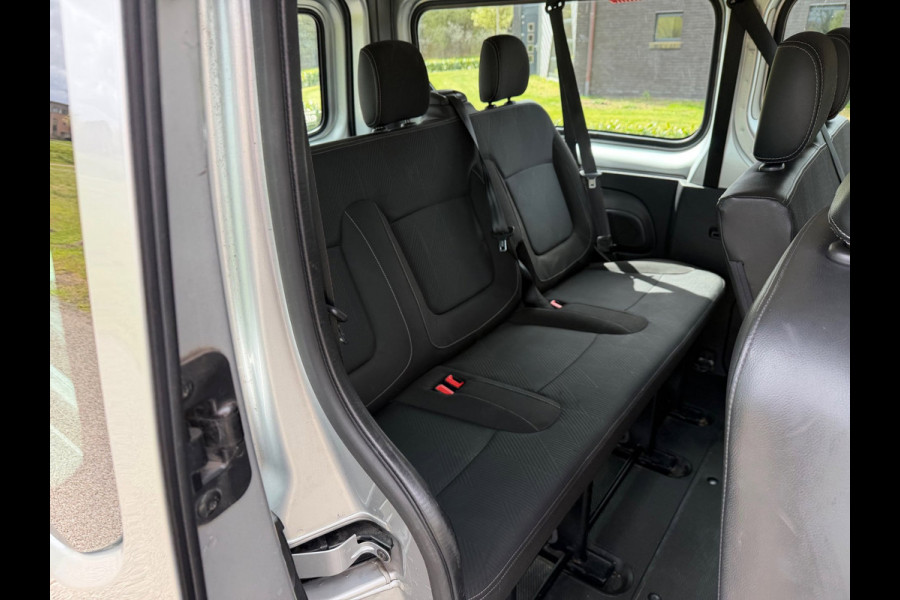 Renault Trafic Passenger 1.6 dCi L2H1| Airco | Cruise | Radio | 9 persoons |