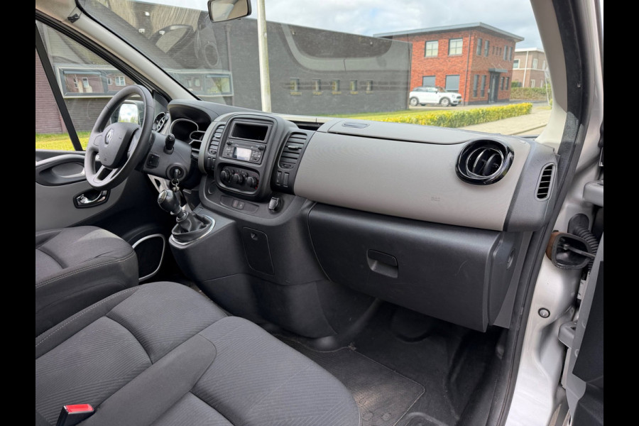 Renault Trafic Passenger 1.6 dCi L2H1| Airco | Cruise | Radio | 9 persoons |