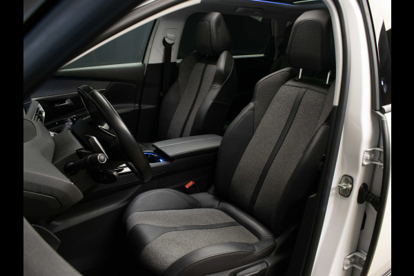 Peugeot 5008 1.2 PureTech Allure Sport 7P(PANORAMADAK,APPLE CARPLAY,NAVI,CAMERA,360 VIEW,SFEER VERLICHTING,SPORTSTOELEN,LM VELGEN)