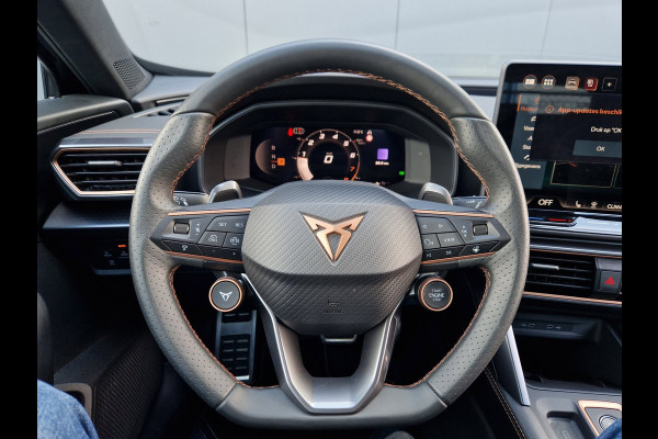 CUPRA Formentor 1.5 eTSI DSG Business 150PK /Adap Cruise /10dkm