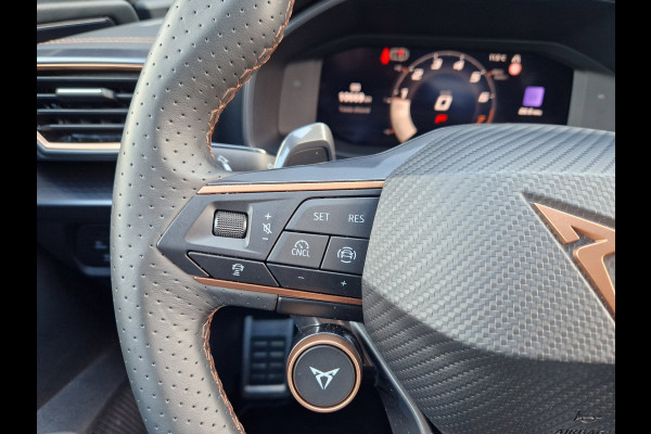 CUPRA Formentor 1.5 eTSI DSG Business 150PK /Adap Cruise /10dkm