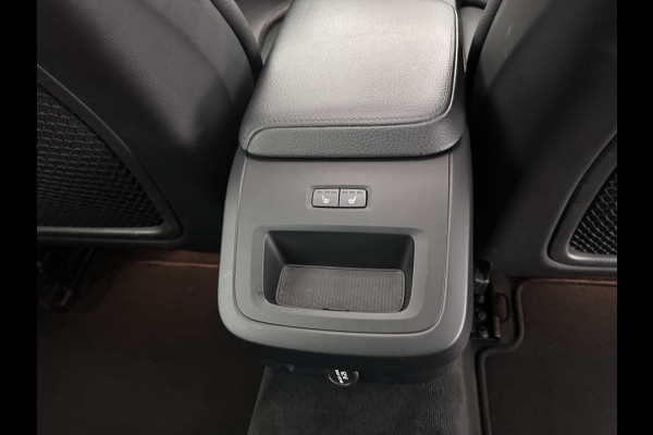 Volvo V60 2.0 D3 Momentum Aut. *PANO | LEATHER | FULL-LED | KEYLESS | BLINDSPOT | CAMERA | DAB | DIGI-COCKPIT | NAVI-FULLMAP | ECC | HEATED-SPORTSEATS | PDC | ADAPTIVE-CRUISE | LANE-ASSIST | HEAD-UP | 17"ALU*